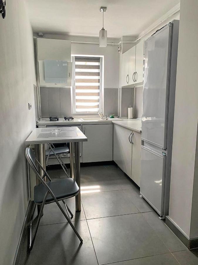 크라이오바 White & Elegant Luxury Apartament 아파트 외부 사진